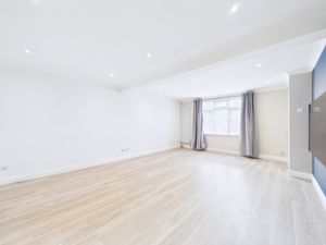 Photo 19- click for photo gallery